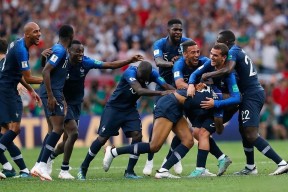 华体会下载-本菲卡战平曼城，格列兹曼乌龙送礼法甲