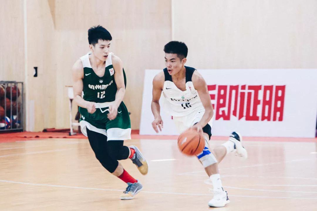 华体会hth-火药味十足:两支势均力敌的篮球对手的简单介绍 第2张 华体会hth-火药味十足:两支势均力敌的篮球对手的简单介绍 第2张